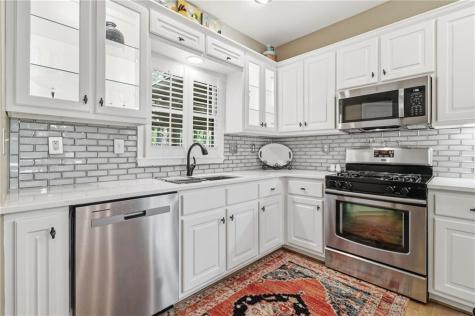 52 Swallow Point Big Canoe GA 30143