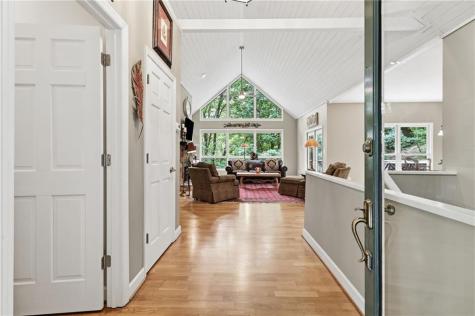 52 Swallow Point Big Canoe GA 30143