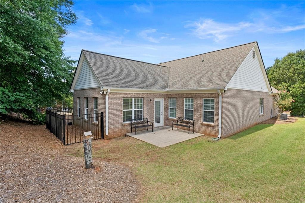 311 Crossroads Drive Social Circle GA 30025