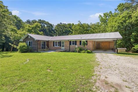 2710 Mud Creek Road Cornelia GA 30531