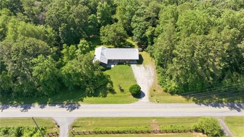 2710 Mud Creek Road Cornelia GA 30531