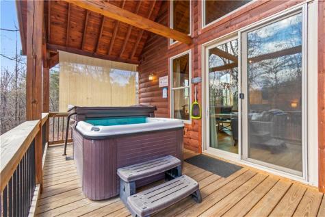 281 Maple Ridge Road Cleveland GA 30528