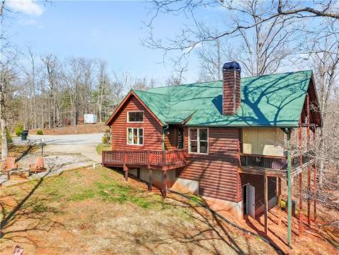 281 Maple Ridge Road Cleveland GA 30528