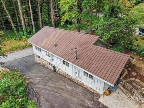 762 Valley Street Clayton GA 30525