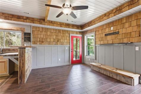 456 Oak Springs Road Clarkesville GA 30523
