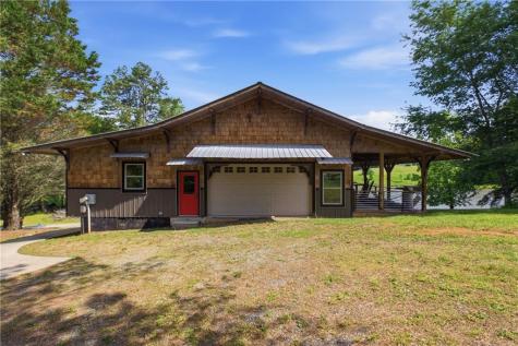 456 Oak Springs Road Clarkesville GA 30523