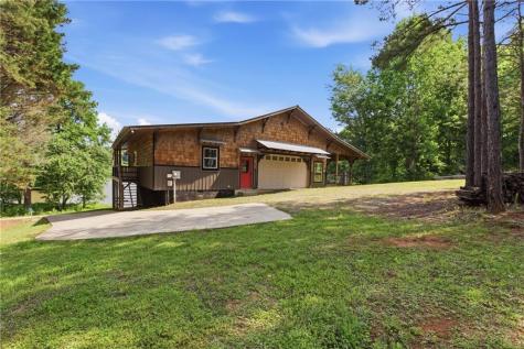456 Oak Springs Road Clarkesville GA 30523