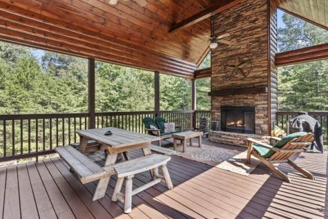 45 Whispering Lane Blue Ridge GA 30513