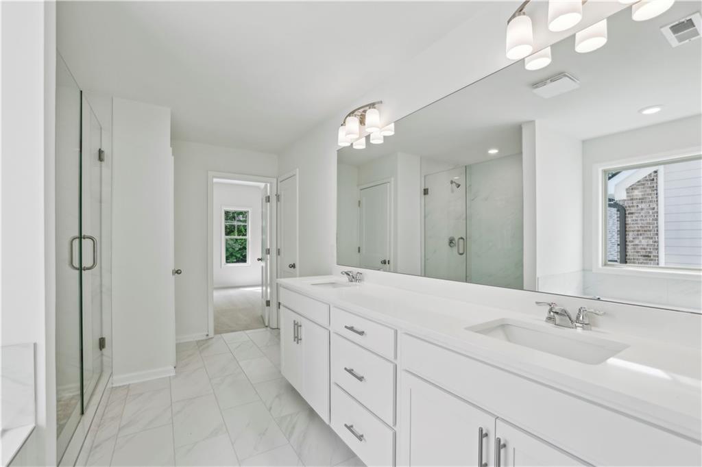 5926 Creek Indian Drive Sugar Hill GA 30518