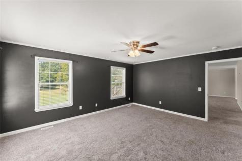 82 Bobbys Drive Cleveland GA 30528