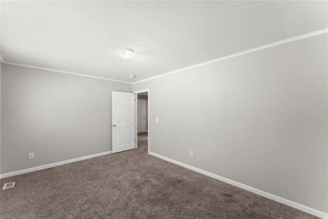 82 Bobbys Drive Cleveland GA 30528