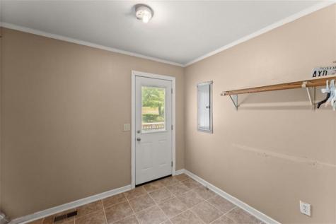 82 Bobbys Drive Cleveland GA 30528