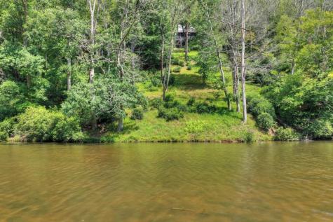 160 Adams Circle Mineral Bluff GA 30559