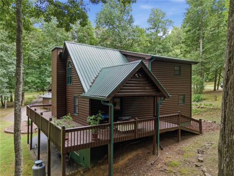 2447 Hi River Road Hiawassee GA 30546