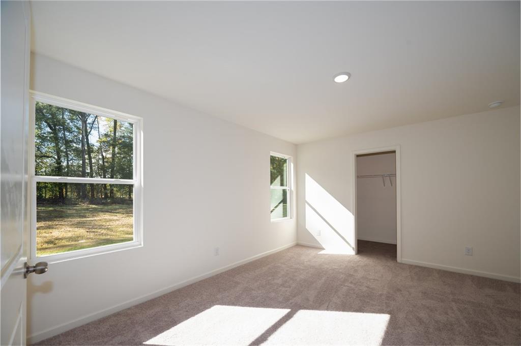 105 Turquoise Path Lizella GA 31052