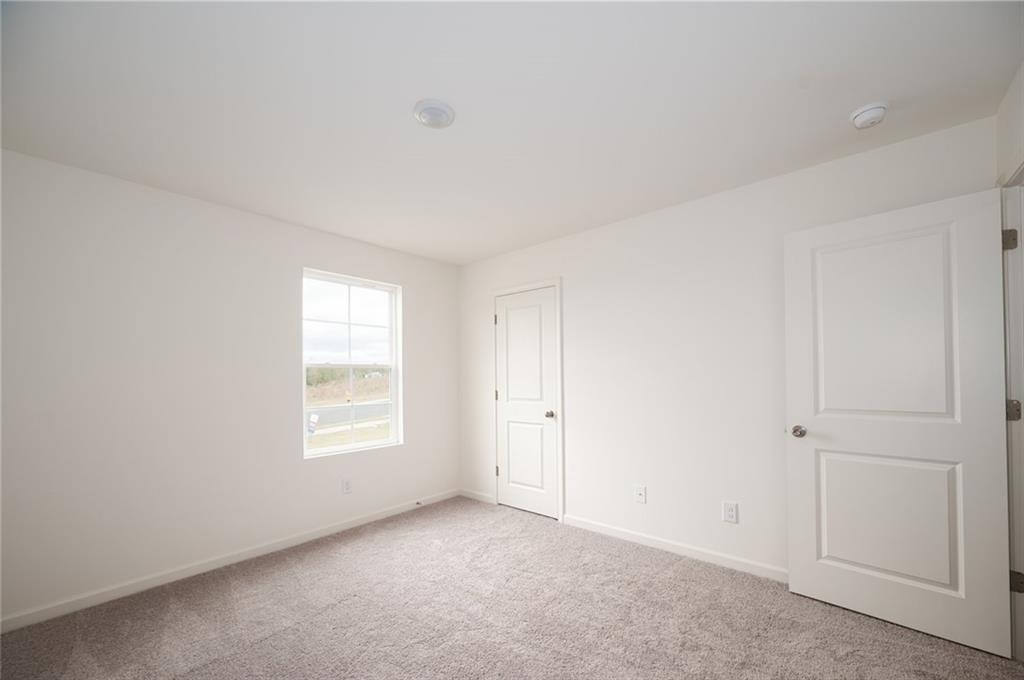 105 Turquoise Path Lizella GA 31052