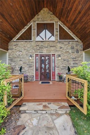 89 Old Steele Hollow Dahlonega GA 30533