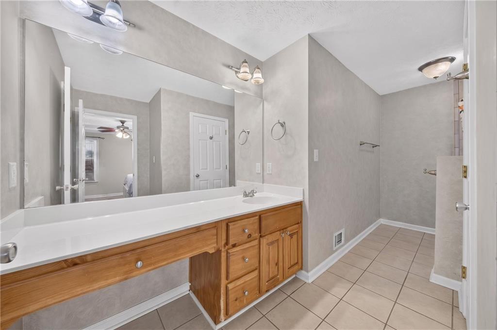 481 Lisa Circle Winder GA 30680