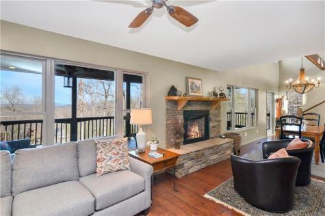 196 Grayson Point Blue Ridge GA 30513