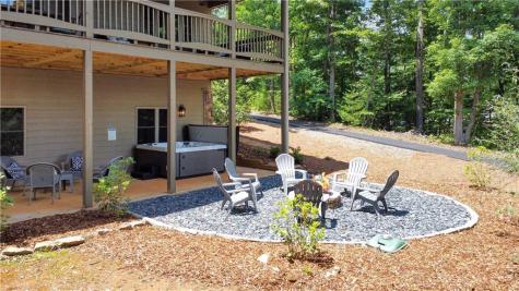 196 Grayson Point Blue Ridge GA 30513