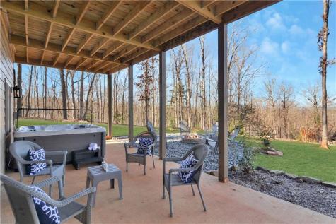 196 Grayson Point Blue Ridge GA 30513