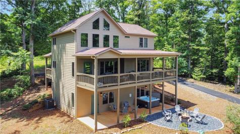 196 Grayson Point Blue Ridge GA 30513