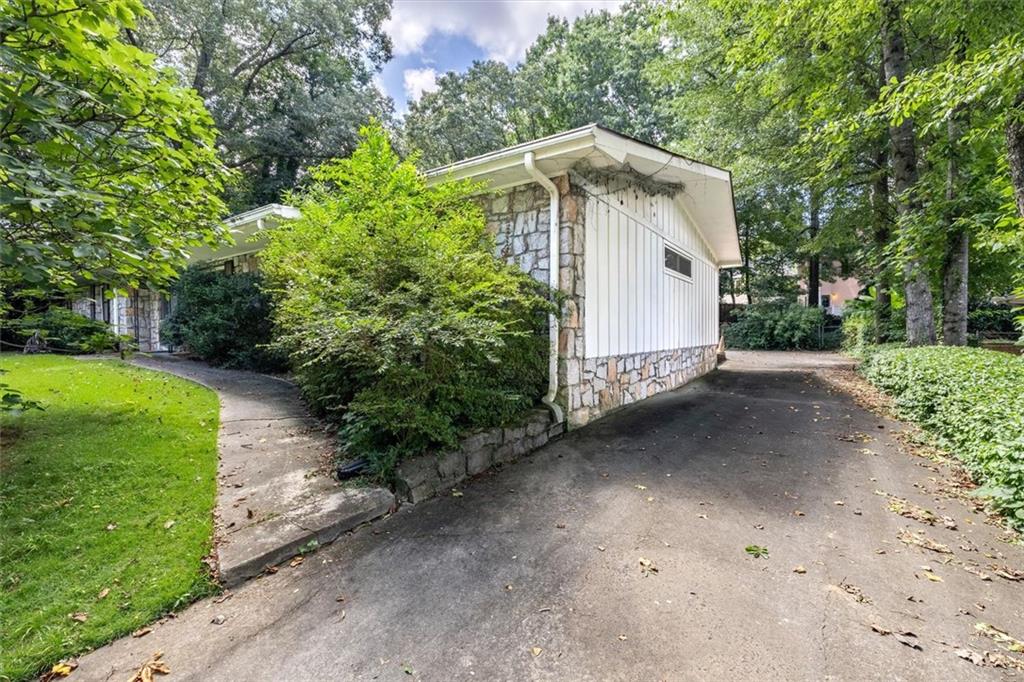 2619 Andover Drive Atlanta GA 30360