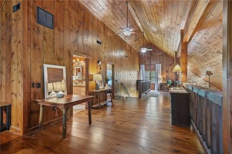 965 Bell Road Mineral Bluff GA 30559