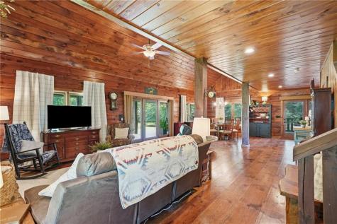 965 Bell Road Mineral Bluff GA 30559