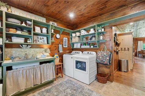 965 Bell Road Mineral Bluff GA 30559