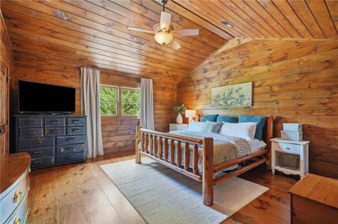 965 Bell Road Mineral Bluff GA 30559