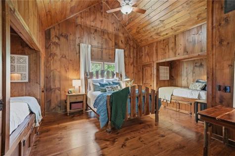 965 Bell Road Mineral Bluff GA 30559