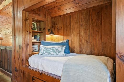 965 Bell Road Mineral Bluff GA 30559