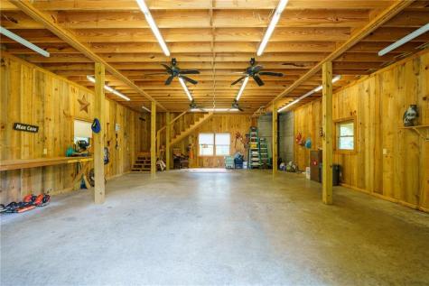 965 Bell Road Mineral Bluff GA 30559