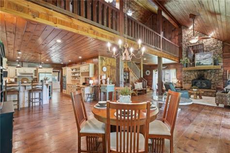 965 Bell Road Mineral Bluff GA 30559