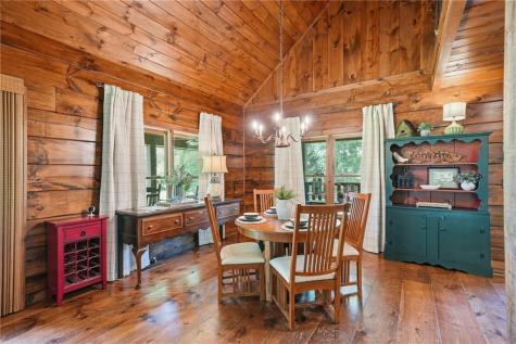965 Bell Road Mineral Bluff GA 30559
