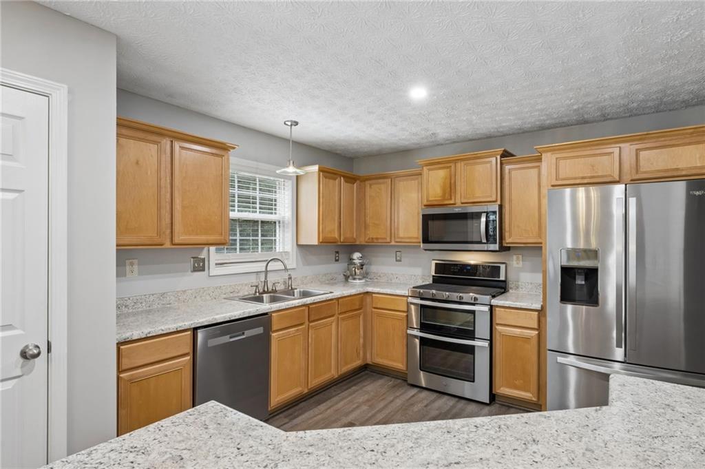 610 Eagle Glen Trace Woodstock GA 30189