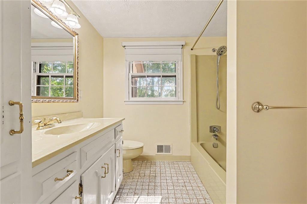 597 Sugar Hill Court SE Conyers GA 30094