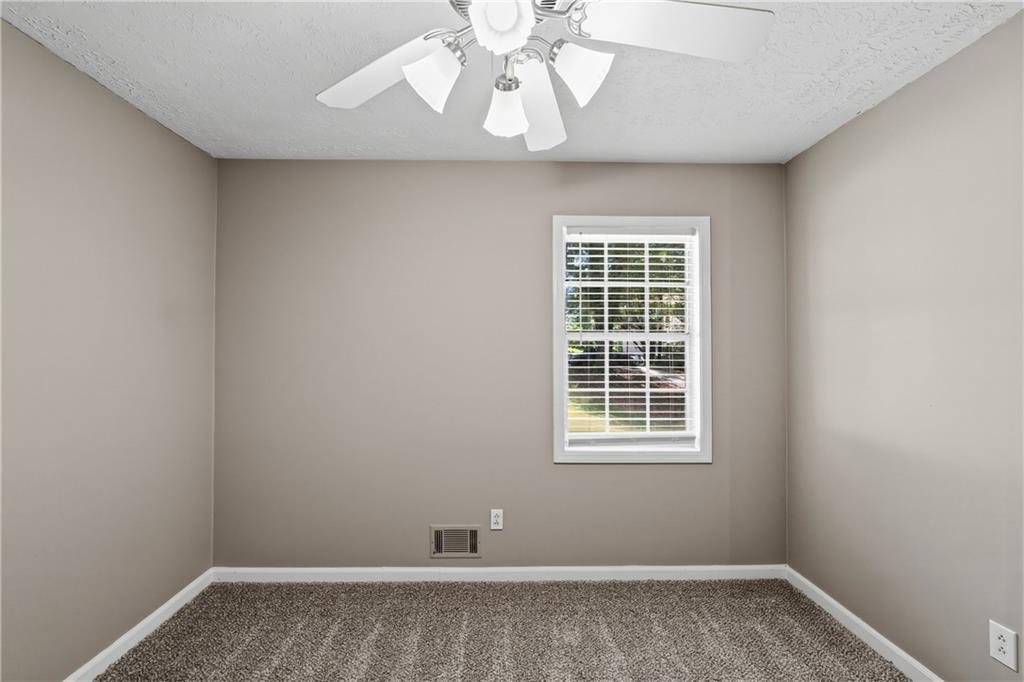 639 Cedrick Lane Stone Mountain GA 30087