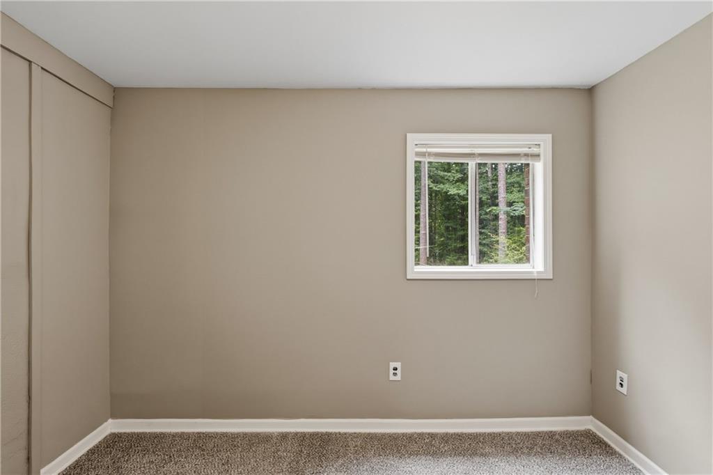 639 Cedrick Lane Stone Mountain GA 30087