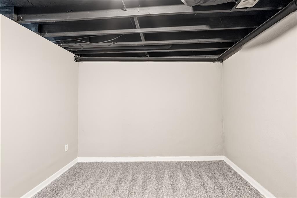 639 Cedrick Lane Stone Mountain GA 30087