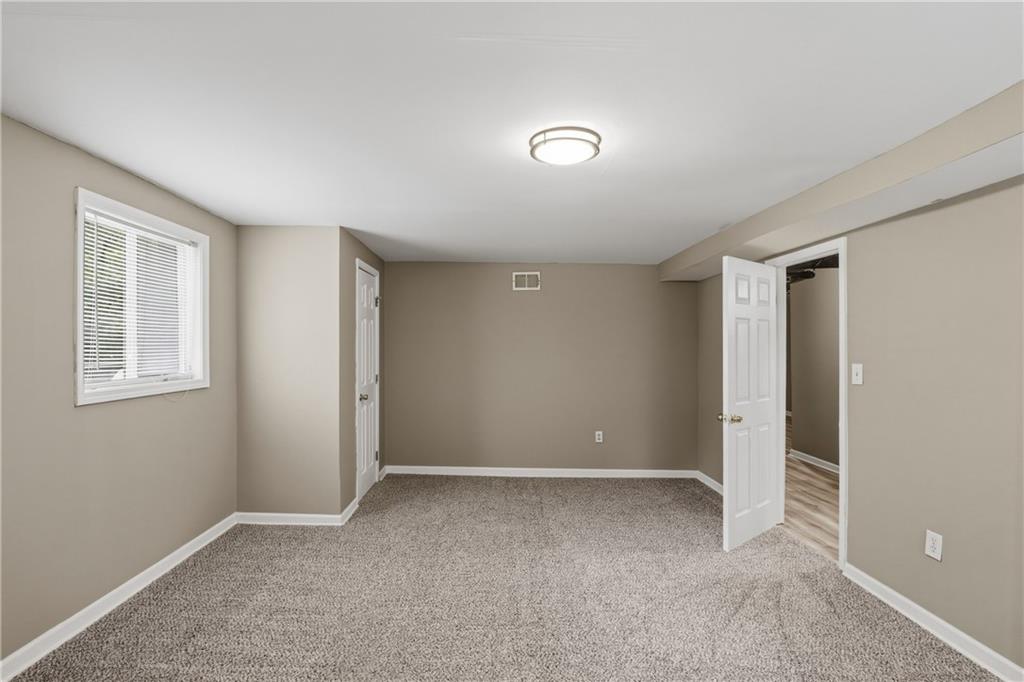 639 Cedrick Lane Stone Mountain GA 30087