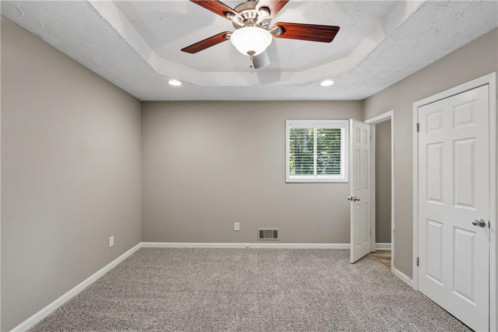 639 Cedrick Lane Stone Mountain GA 30087