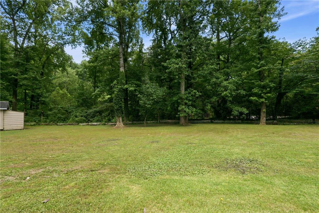 639 Cedrick Lane Stone Mountain GA 30087