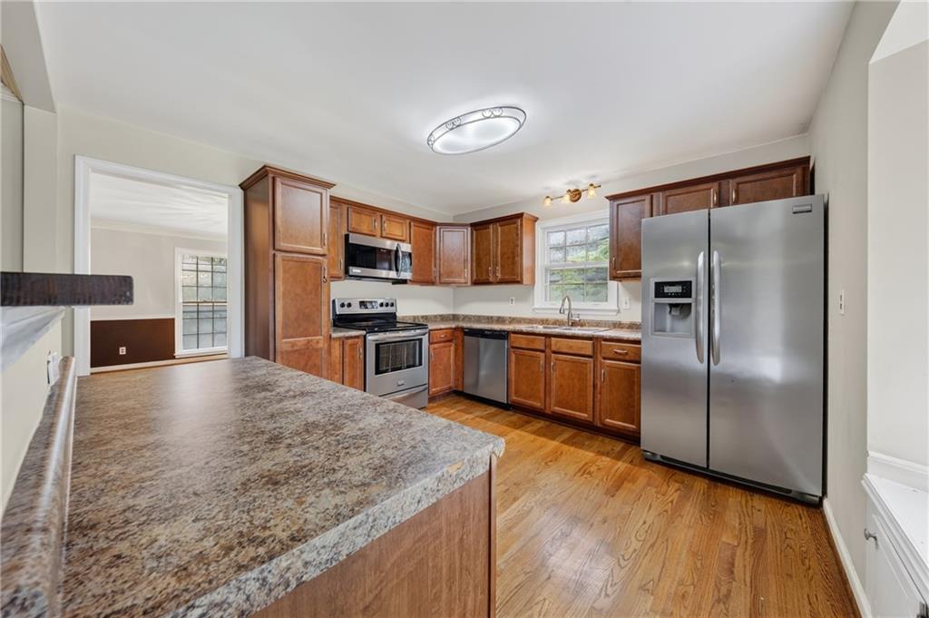 2509 Maclaren Circle Atlanta GA 30360