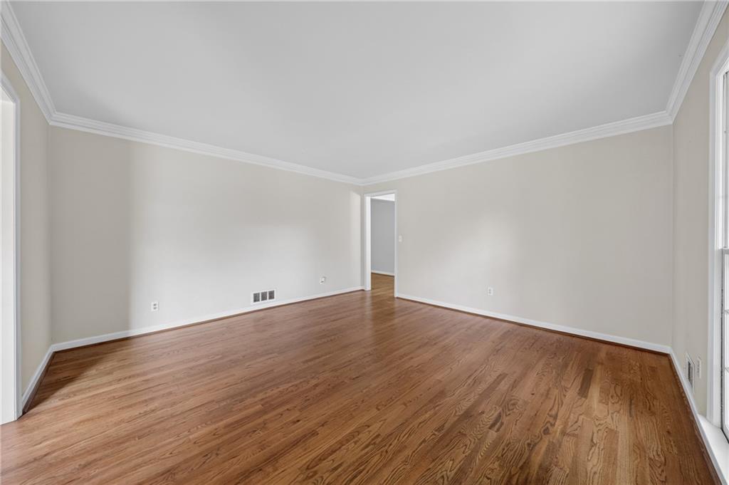 2509 Maclaren Circle Atlanta GA 30360
