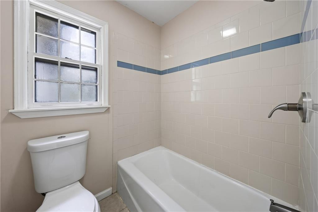 2509 Maclaren Circle Atlanta GA 30360