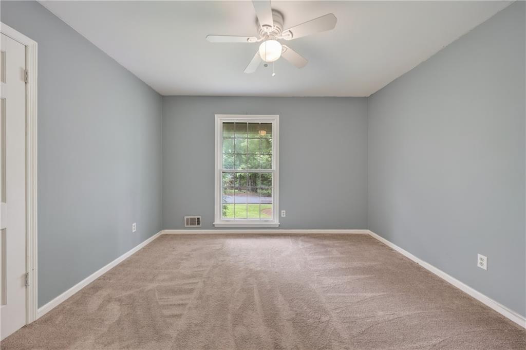 2509 Maclaren Circle Atlanta GA 30360