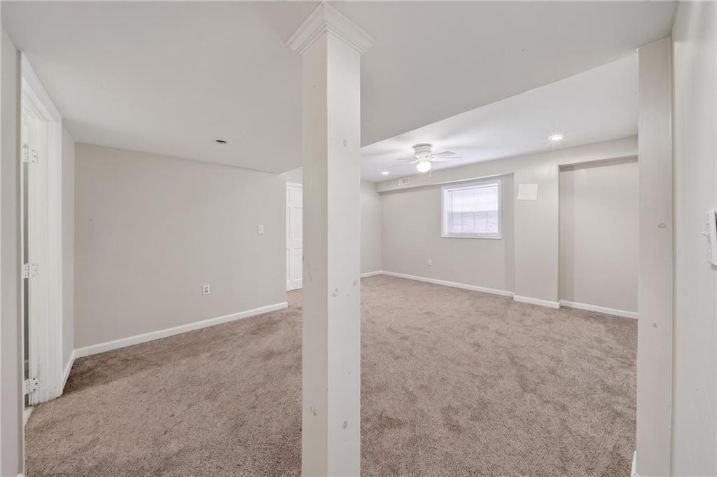 2509 Maclaren Circle Atlanta GA 30360