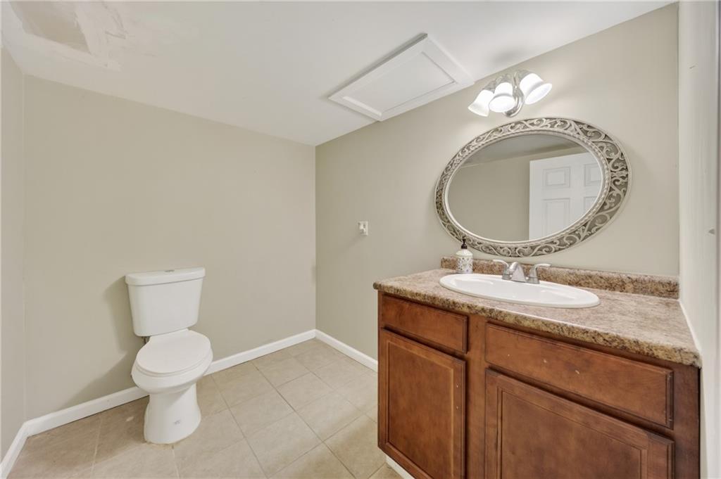 2509 Maclaren Circle Atlanta GA 30360